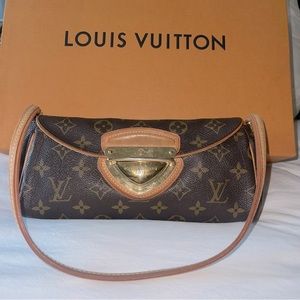 Louis vuitton Monogram Beverly bag.